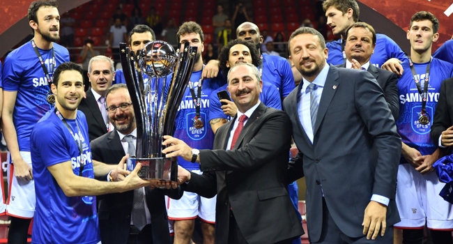 Cumhurbaşkanlığı Kupası şampiyonu Anadolu Efes
